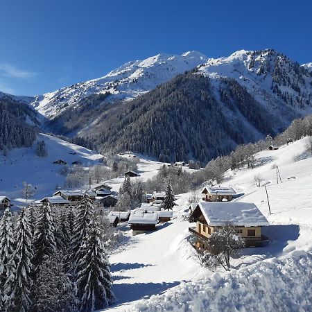 Le Refuge Des Marmottes Villa Areches Bagian luar foto